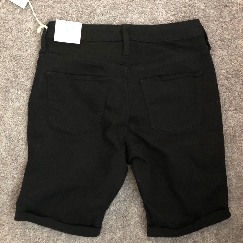 Universal Thread Bermuda Shorts - Picture 4 of 5